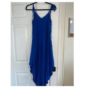 Vince Camuto V neck Sleeveless Jumpsuit